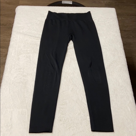 LEGGINGS - Picture 1 of 3